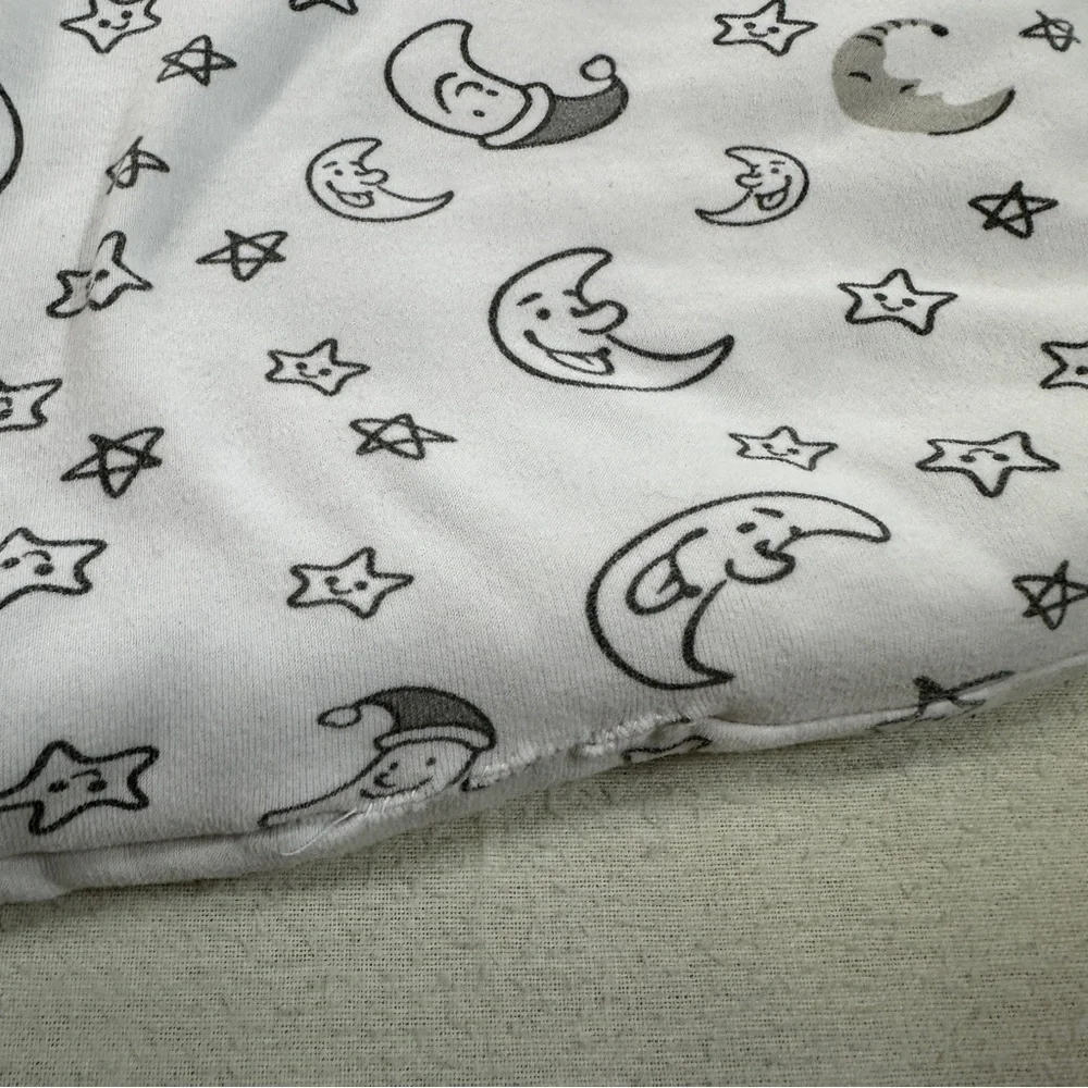 Mosebears Sleeveless Baby Sleep Sack with Moon and Star Print Sz M 6-12M